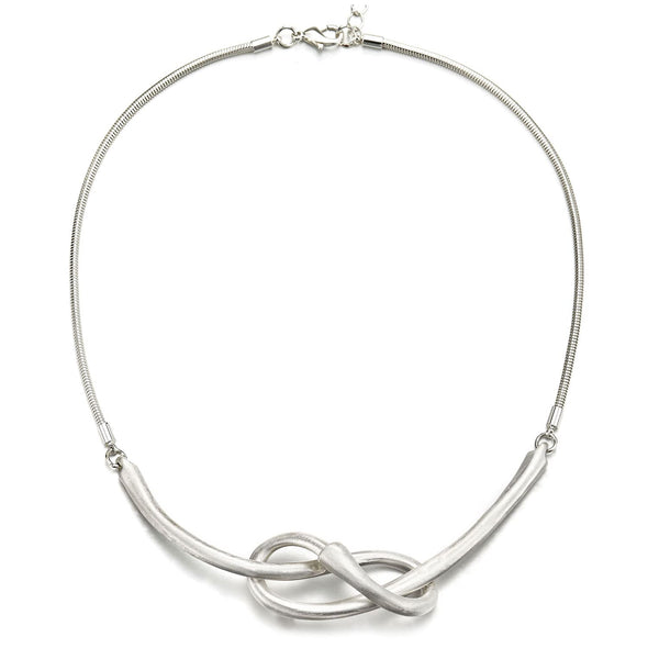 Chic Fashion Choker Collar Statement Necklace White Color Braided Circles Knot Large Pendant
